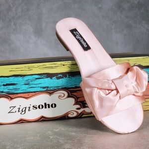 NWT •	ZIGI SOHO •	VALIANT SATIN SLIDE DRESS FLAT SANDALS - 7